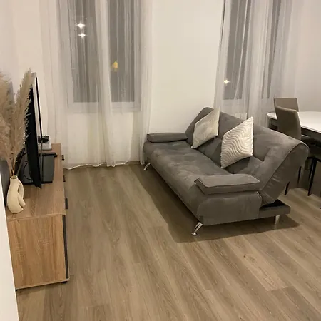 Sur Apartment
